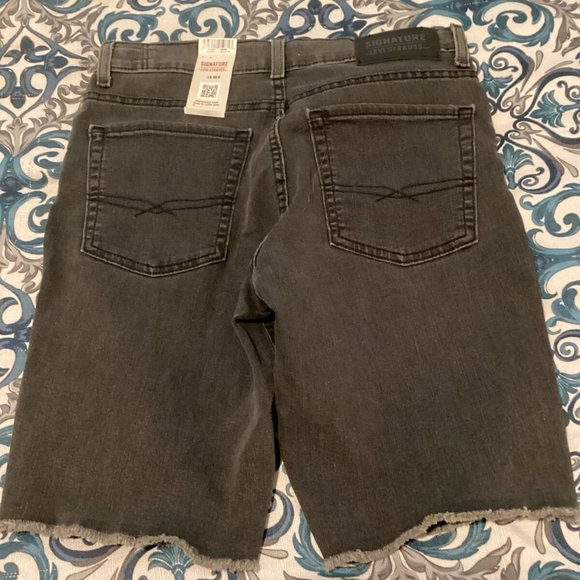 Signature Levi Strauss Black Distressed Boys Jeans Size 18 Reg New [NWT] - Picture 6 of 8